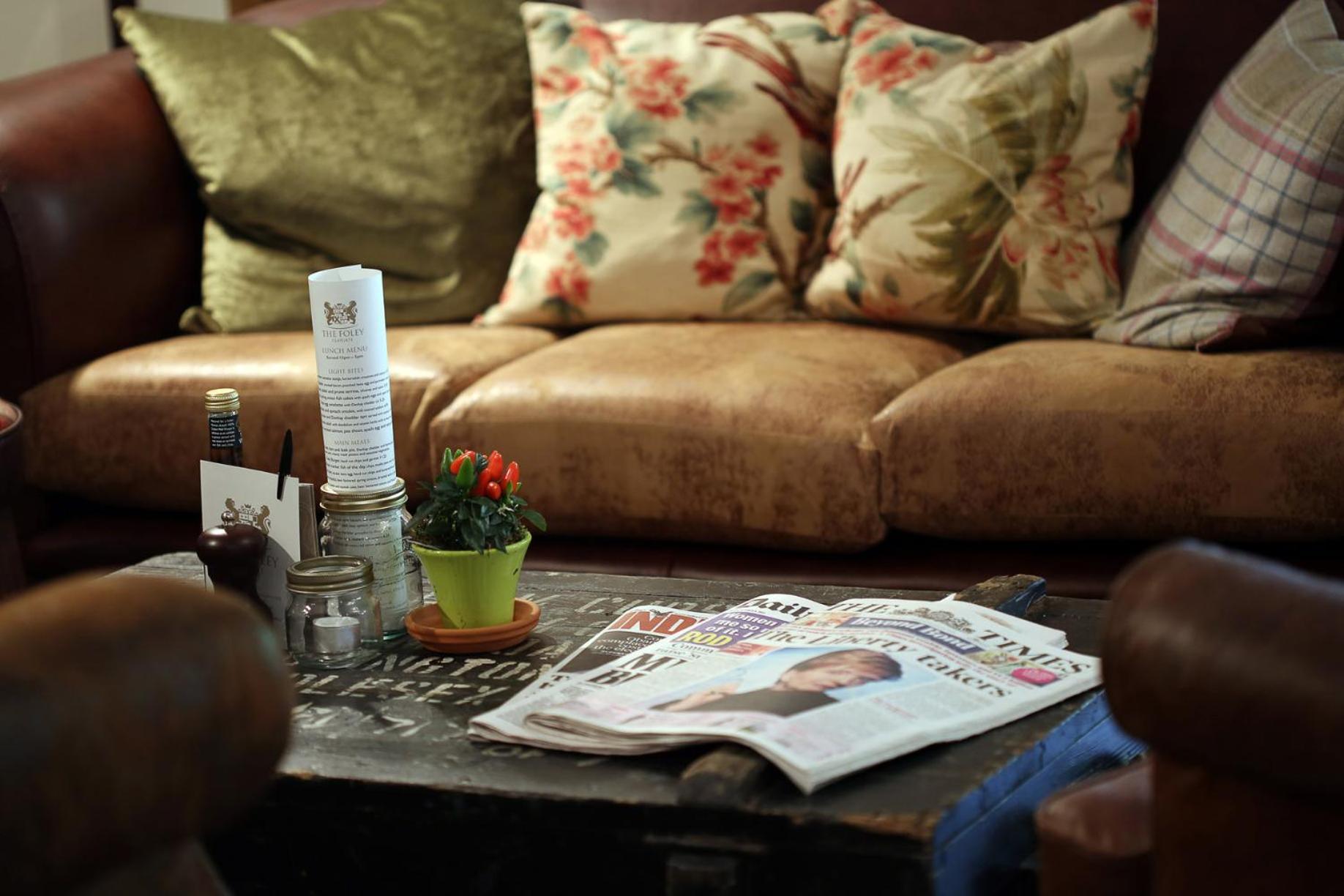 The Foley Hotel Claygate Екстериор снимка